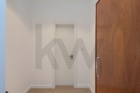 Apartament a Alges, Lisbon, Alges - € 1.250/mes | Ref: KWPT-034943 - foto 2