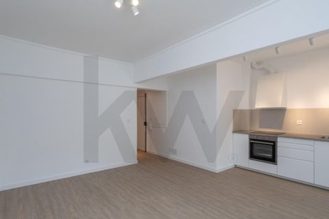 Apartament a Alges, Lisbon, Alges - € 1.250/mes | Ref: KWPT-034943 - foto 8