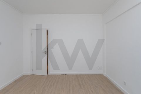 Apartament a Alges, Lisbon, Alges - € 1.250/mes | Ref: KWPT-034943 - foto 24