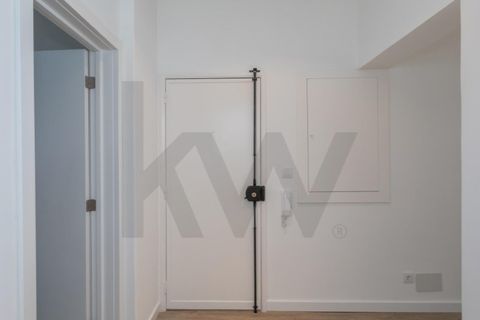 Apartament a Alges, Lisbon, Alges - € 1.250/mes | Ref: KWPT-034943 - foto 25
