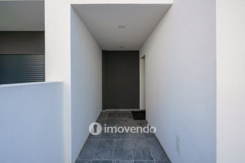 Villa i Costa da Caparica, Setubal, Costa da Caparica - € 635.000 | Ref: IMO-120389 - foto 2