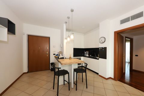 Lejlighed i Seregno, Monza and Brianza, Seregno - € 298.000 | Ref: 22M - foto 12