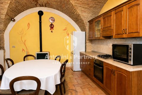 Stadthaus in Todi, Perugia, Todi - € 199.000 | Ref: 75539 - Foto 20