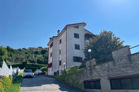 Lejlighed i Fiuggi, Frosinone, Fiuggi - € 135.000 | Ref: 201-458 - foto 34