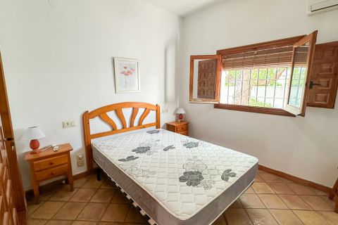 Villa i Cabo Roig, Alicante, Cabo Roig - € 699 000 | Ref: 787358 - foto 18