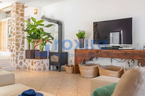 Villa i Cala de Bou, Ibiza, Cala de Bou - € 3 250 000 | Ref: R&amp;amp;I-VILLA_006 - foto 8