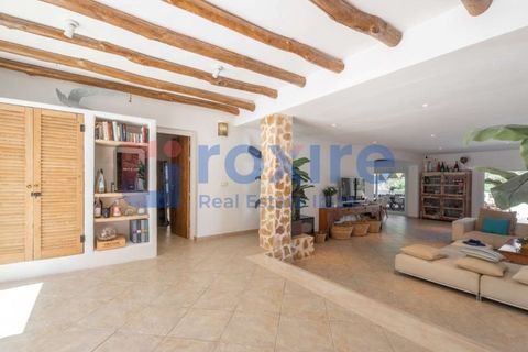 Villa i Cala de Bou, Ibiza, Cala de Bou - € 3 250 000 | Ref: R&amp;amp;I-VILLA_006 - foto 9