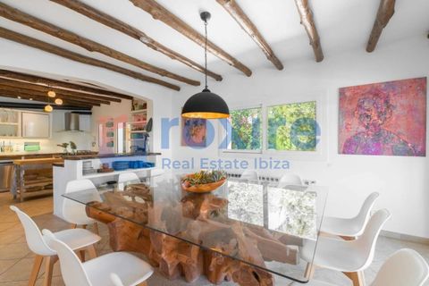 Villa i Cala de Bou, Ibiza, Cala de Bou - € 3 250 000 | Ref: R&amp;amp;I-VILLA_006 - foto 13