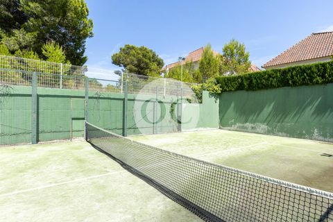 Rækkehus i Godella, Valencia, Godella - € 750.000 | Ref: EB159/6904 - foto 48
