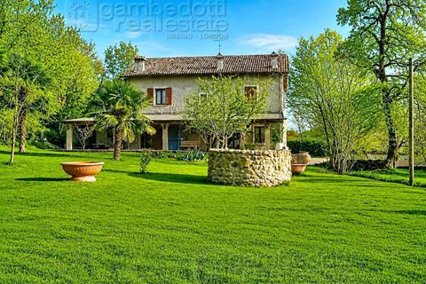 Villa in Bertinoro, Forli-Cesena, Bertinoro - € 890.000 | Ref: 2607 - foto 2