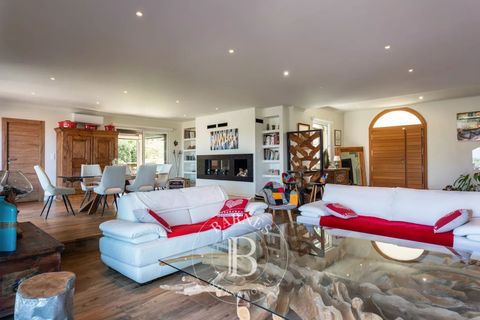 Villa em Biguglia, Haute-Corse, Biguglia - € 1.800.000 | Ref: RV2227 - foto 8