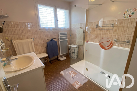 Stadthaus in Ussel, Correze, Ussel - € 184.000 | Ref: 76240 - Foto 10
