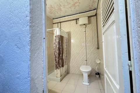 Reihenhaus in Barcelona, Barcelona, Barcelona - € 290.000 | Ref: 875127 - Foto 36