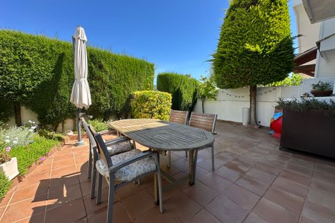 Stadthaus in Barcelona, Barcelona, Barcelona - € 415.000 | Ref: 949039 - Foto 33