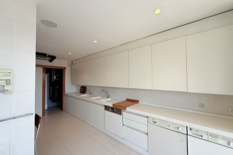 Penthouse in Marbella, Malaga, Marbella - € 2,900/month | Ref: R5429380 - photo 27
