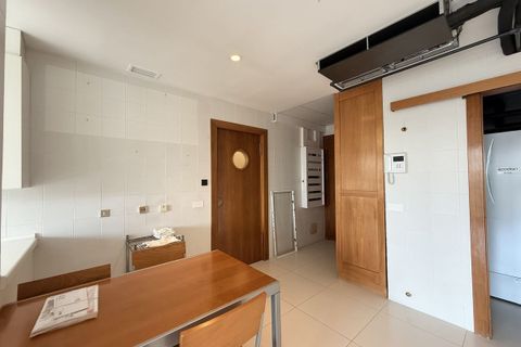 Penthouse in Marbella, Malaga, Marbella - € 2,900/month | Ref: R5429380 - photo 29