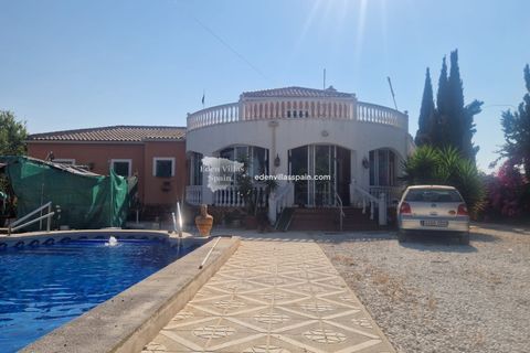 Villa in Catral, Alicante, Catral - € 349.995 | Ref: 5380 - foto 1