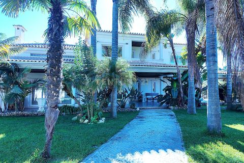 Villa i Seixal, Setubal, Seixal - € 2.250.000 | Ref: C0549-00003 - foto 1