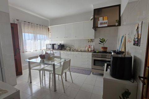 Lejlighed i Carnaxide, Lisbon, Carnaxide - € 410.000 | Ref: C0549-00083 - foto 12