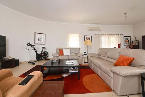 Villa i Sintra, Lisbon, Sintra - € 674.000 | Ref: C0549-00092 - foto 1