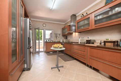 Villa i Sintra, Lisbon, Sintra - € 674.000 | Ref: C0549-00092 - foto 11