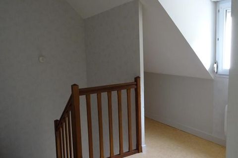 Villa a Avallon, Yonne, Avallon - € 770/mes | Ref: 06515000010000100002 - foto 5