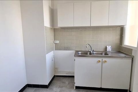 Apartament a Melun, Seine-et-Marne, Melun - € 730/mes | Ref: AN005187 - foto 2