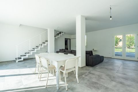 Villa a Cavezzo, Modena, Cavezzo - € 495.000 | Ref: CA278 - foto 13