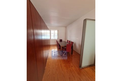 Villa a Porto, Porto, Porto - € 2.850/mes | Ref: 9353a - foto 2