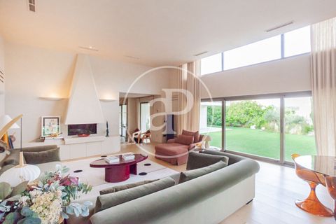 Villa i Madrid, Madrid, Madrid - € 3.490.000 | Ref: VMO2607001 - foto 4