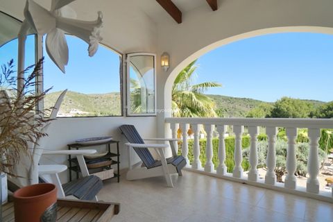 Villa i Benitachell, Alicante, Benitachell - € 669.000 | Ref: AMB-19898 - foto 8