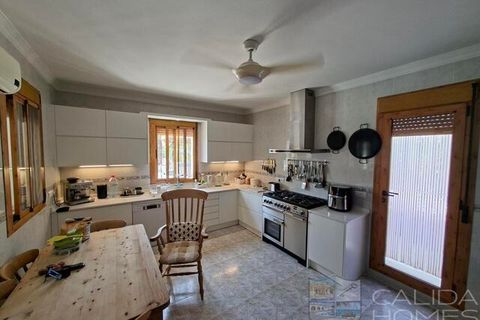Villa i Arboleas, Almeria, Arboleas - € 424.950 | Ref: Villa Palacio - foto 18