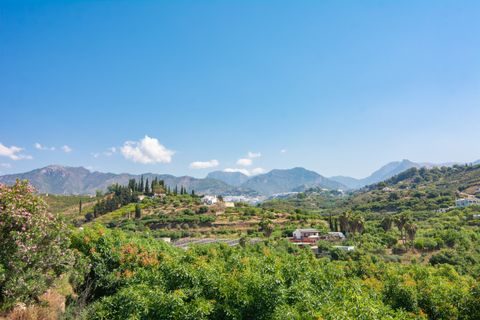 Villa i Nerja, Malaga, Nerja - € 749.000 | Ref: DG2064 - foto 17