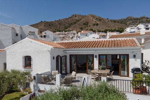 Villa i Nerja, Malaga, Nerja - € 599.000 | Ref: MEO2626 - foto 3