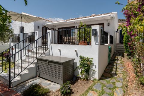Villa i Nerja, Malaga, Nerja - € 599.000 | Ref: MEO2626 - foto 38