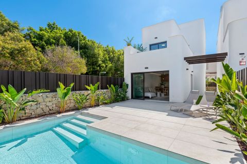 Villa i Orihuela, Alicante, Orihuela - € 559.900 | Ref: DLS0697 - foto 1