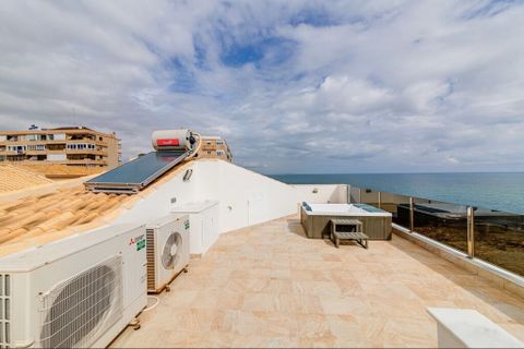 Villa i Torrevieja, Alicante, Torrevieja - € 990.000 | Ref: DLS0701 - foto 43