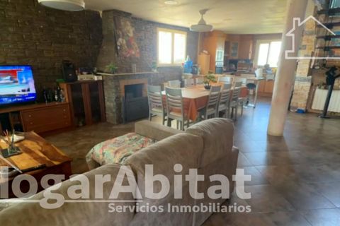 Villa i Chiva, Valencia, Chiva - € 450 000 | Ref: 040RGU450.FPV-A/3716 - foto 3