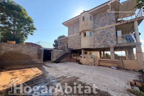 Villa i Chiva, Valencia, Chiva - € 450 000 | Ref: 040RGU450.FPV-A/3716 - foto 50