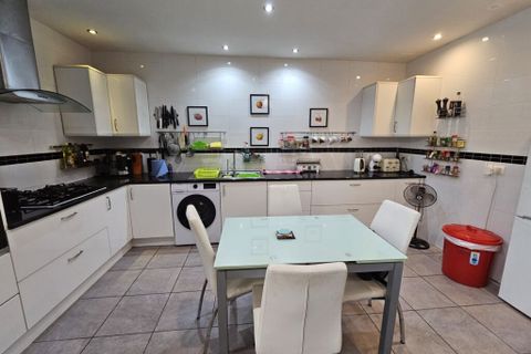 Byhus i Oliva, Valencia, Oliva - € 255.000 | Ref: OCTH253600 - foto 15