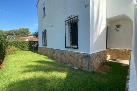 Bungalow i Denia, Alicante, Denia - € 180.000 | Ref: 5-50-15952 - foto 2