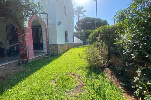 Bungalow i Denia, Alicante, Denia - € 180.000 | Ref: 5-50-15952 - foto 17