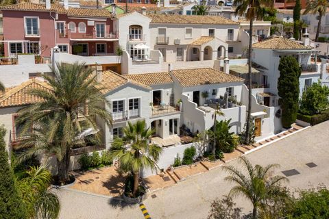 Stadthaus in Marbella, Malaga, Marbella - € 750.000 | Ref: R5387038 - Foto 1