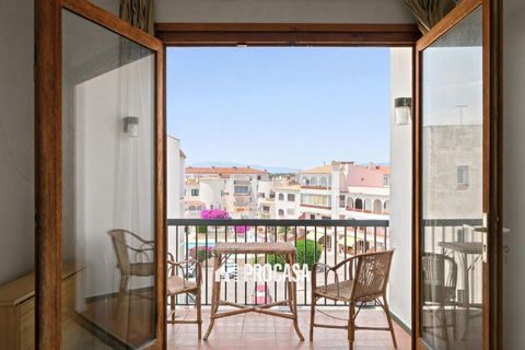Appartement - Empuriabrava, Gerona - photo 1