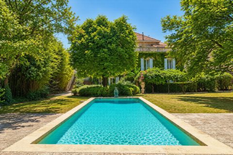 Villa en Uzes, Gard, Uzes - € 1.895.000 | Ref: HH-16217565 - photo 1