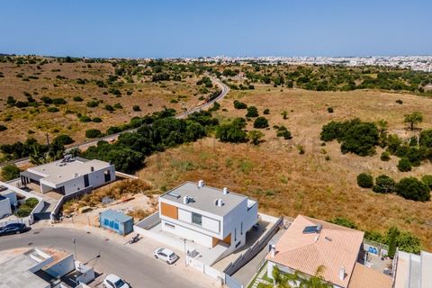 Villa a Estombar, Faro, Estombar - € 1.200.000 | Ref: City-26-54C - foto 7