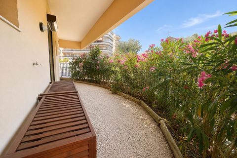 Lejlighed i Frejus, Var, Frejus - € 298.000 | Ref: 456534ASTOLCHR - foto 4