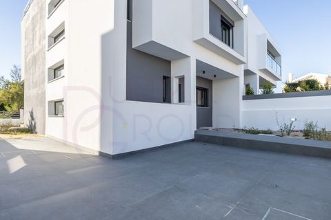 Villa i Laranjeiro, Setubal, Laranjeiro - € 730.000 | Ref: 194 - foto 9