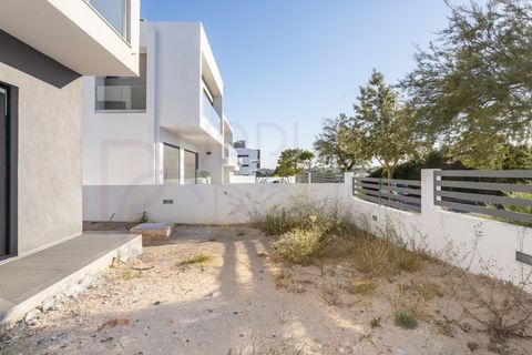 Villa i Laranjeiro, Setubal, Laranjeiro - € 730.000 | Ref: 194 - foto 27