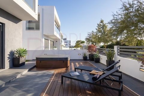 Villa i Laranjeiro, Setubal, Laranjeiro - € 730.000 | Ref: 194 - foto 28